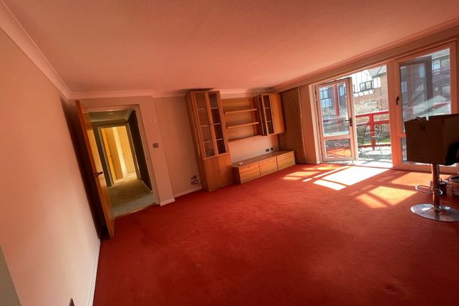 17, Caversham Wharf, Reading photo 3