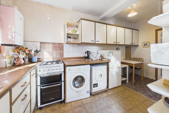 46 Bernadette Avenue, Hull photo 4