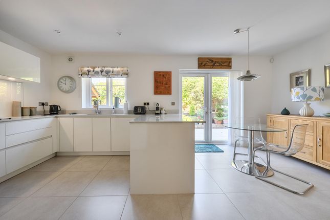 26, Aubyns Wood Rise, Tiverton photo 2