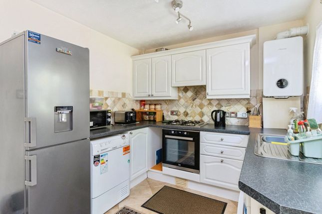 53, Lindisfarne Way, Devon photo 3