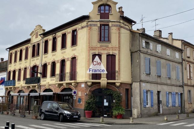 Thumbnail Apartment for sale in Montauban, Midi-Pyrenees, 82000, France
