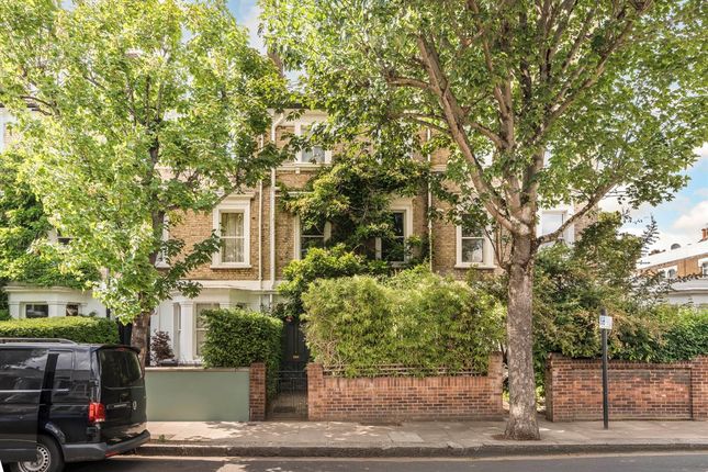 Thumbnail Property to rent in Ashchurch Terrace, Chiswick