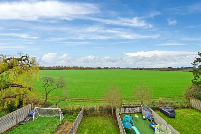 2 Moram Mews,, Datchet Road, Windsor photo 2