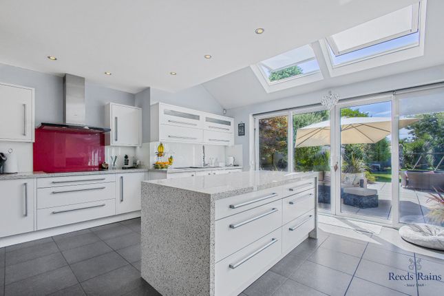 17, Cherry Garden Lane, Kent photo 3