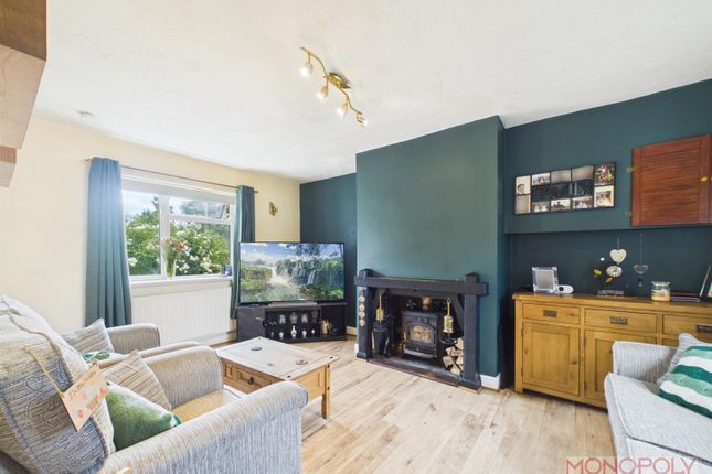 4, Greenfields, Wrexham photo 3