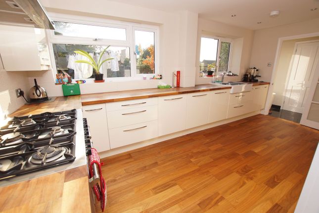 38, Eastview Drive, Rayleigh photo 2