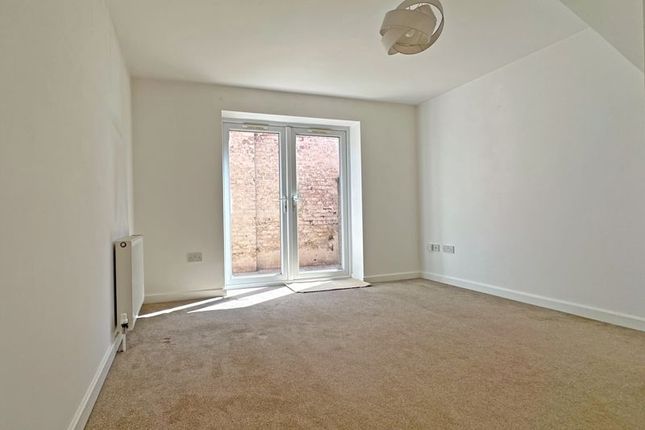 Terraced house for sale in South Street, Taunton