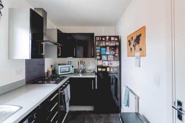 105, Guillemot Road, Bristol photo 5