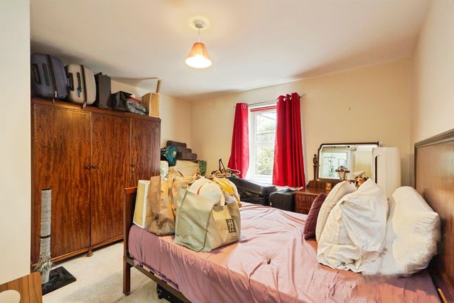 7, Millwood, Sycamore Avenue, Bingley photo 4