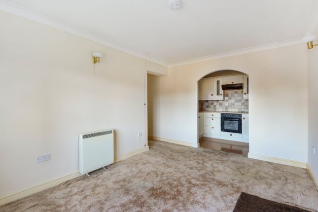 Flat for sale in Barclay Court, Trafalgar Road, Cirencester, Gloucestershire