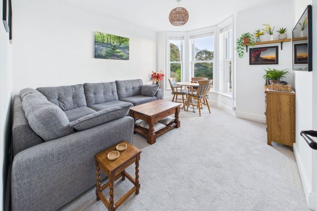 6, St. Helens Court, Sidmouth photo 3