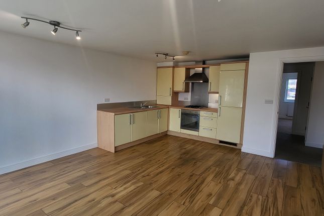 2 Valley Mews Apartments, Cranmer Road, BRADFORD photo 2