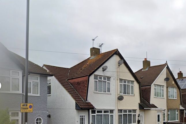 3, East ROAD, Feltham photo 4