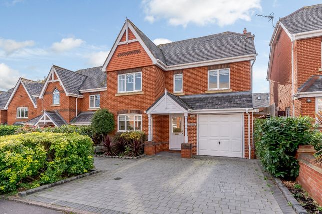 Thumbnail Detached house to rent in Nightingale Walk, Windsor, Berkshire