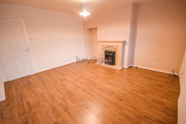 3 bed end terrace house to rent in City Road, Manor