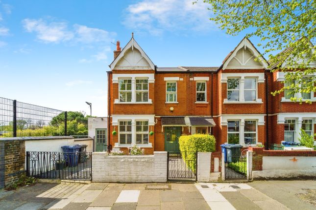 End terrace house for sale in Hereford Road, London