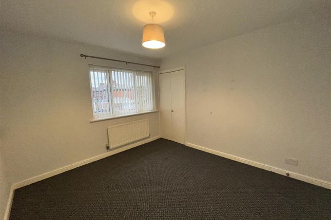 3, Evans Street, Ashton-Under-Lyne photo 3