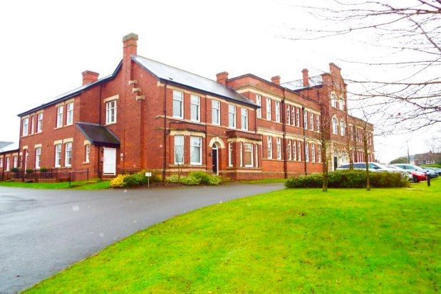 Flat to rent in Friary House, Lichfield