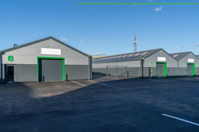 Light industrial to let in Crown Road, Enfield