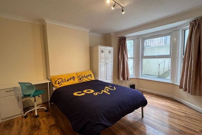 Flat to rent in Gladstone Place, Brighton