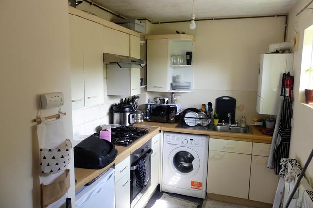 Flat for sale in Ifield Road, Crawley