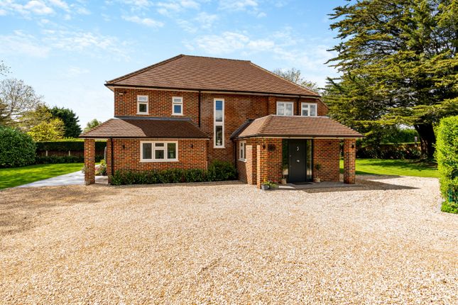 Country house for sale in Upway, Chalfont St. Peter