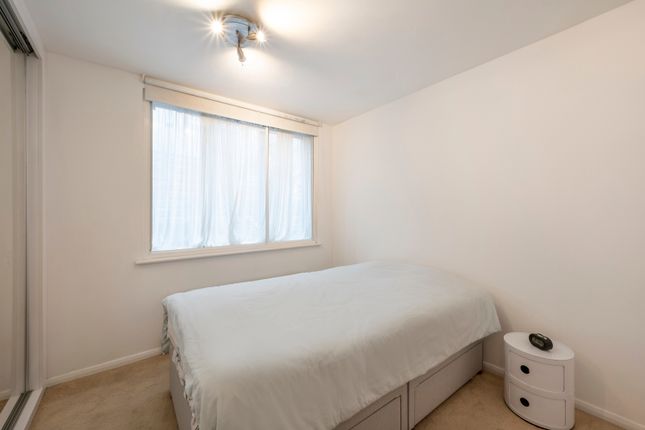 Flat for sale in York Way, Camden
