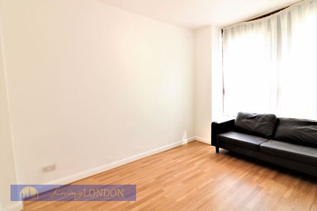 Terraced house for sale in Durban Road, London