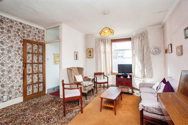 Terraced house for sale in Whippendell Road, Watford