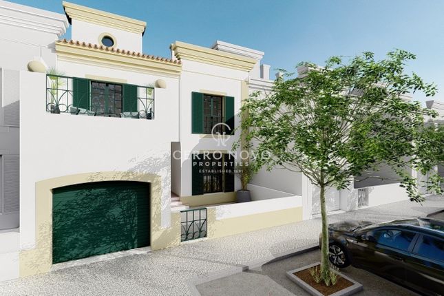 Villa for sale in Faro, Montenegro, Faro Algarve