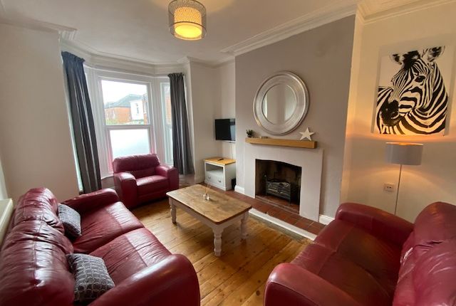 1 Highcliff Avenue, Portswood, Southampton photo 2