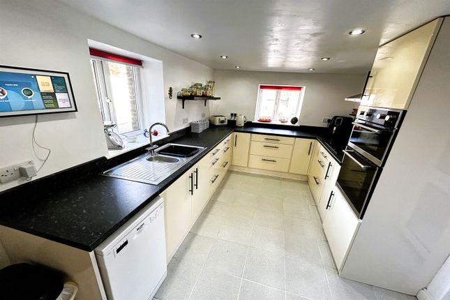 Link-detached house for sale in Dale Road, Dove Holes, Buxton