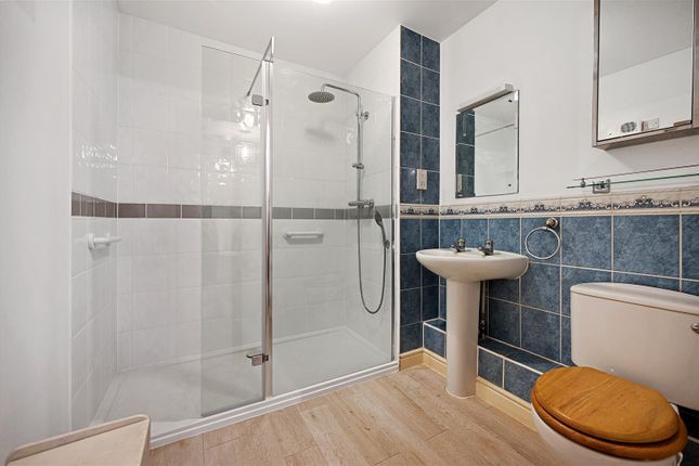 Flat for sale in Bryant Court, The Vale, Acton, London