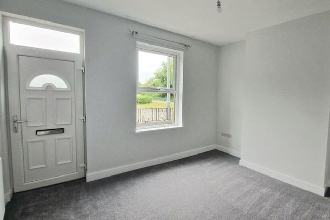 530 Doncaster Road, Barnsley photo 3