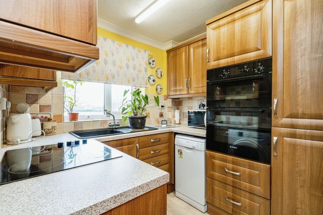 10, Parkside Court, Diss photo 4