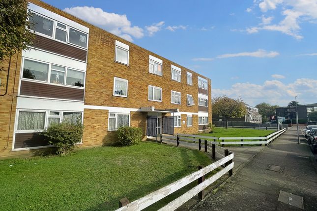 Thumbnail Flat to rent in Granville Road, Sidcup