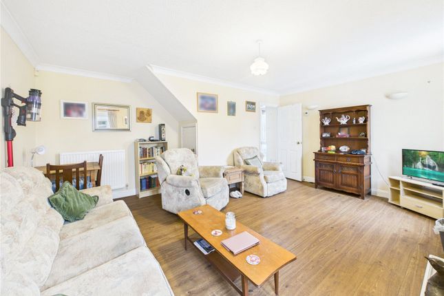 4, Mallard Close, Bristol photo 4
