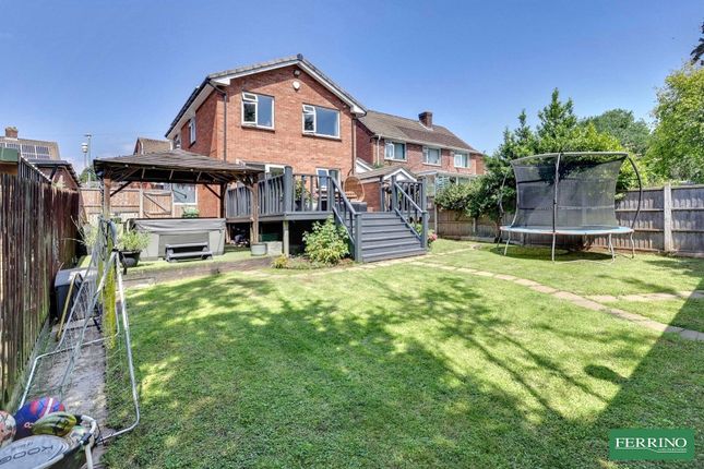 40 Kimberley Drive, (with Large Garden Studio), Lydney photo 2