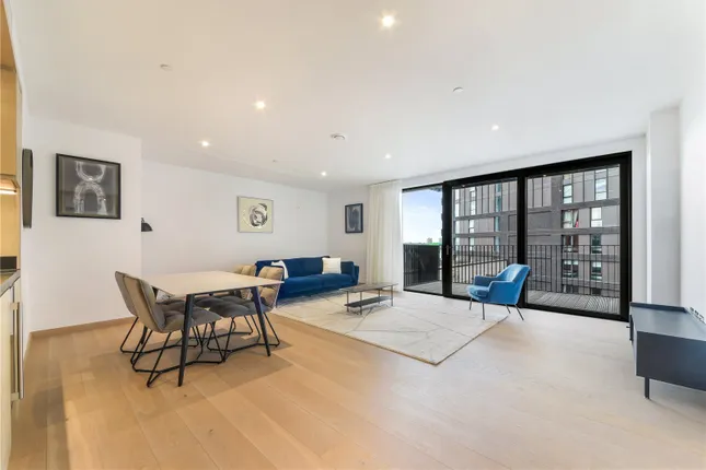 Savills - Battersea Park