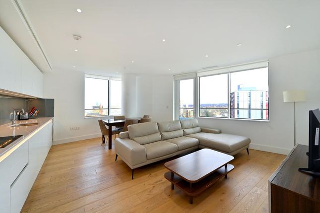 Thumbnail Flat for sale in Lombard Wharf, Lombard Road, London