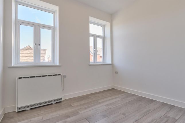 Flat 3, 4A, High street, Barwell photo 4