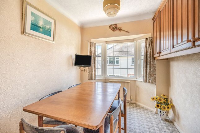 Flat 2, Fairmead,, Roselands, Devon photo 4