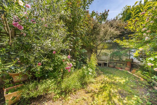 2, Turret Grove, London photo 4