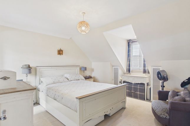 8 , Linseed Walk, Downham Market photo 4
