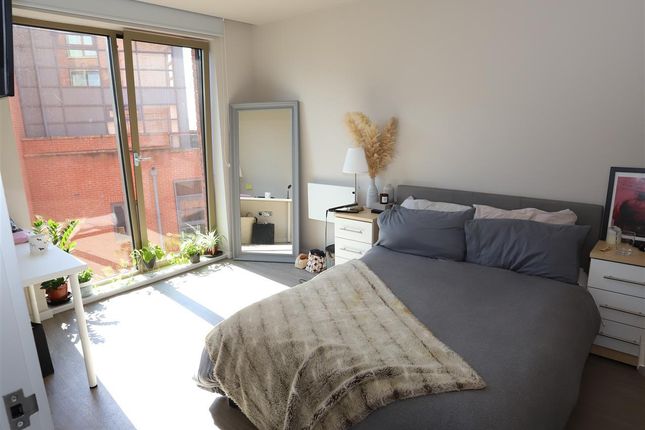 Flat to rent in Hulme Hall Road, Manchester