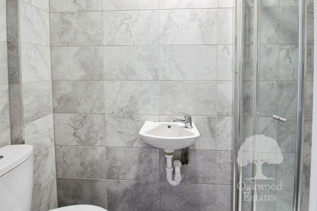Rowan Road, West Drayton photo 5
