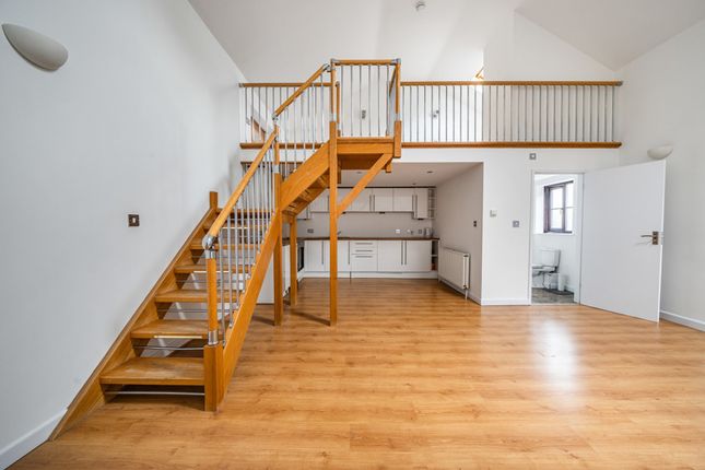 Thumbnail Terraced house for sale in Manchester Place, Dunstable, Bedfordshire
