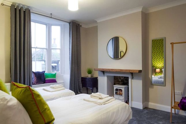 Flat to rent in Gloucester Road, Brighton, East Sussex