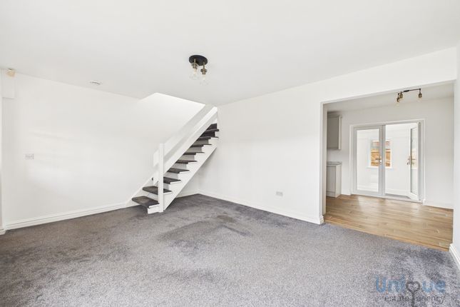21, Hornby Drive, Newton-With-Scales photo 3