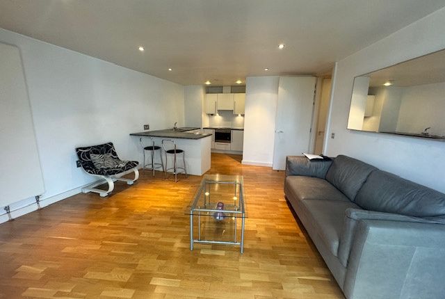 Apartment 29, N V Building, Salford photo 3